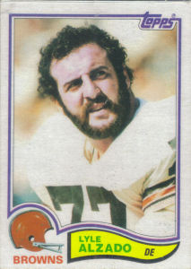 Lyle Alzado 1982 Topps #56 football card
